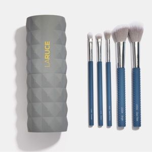 Laruce Makeup Brushes “The Christine Set” NWOT